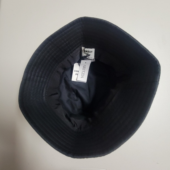 Aritzia NWT Sunday Best Bucket Hat Black Noir. - Picture 1 of 6